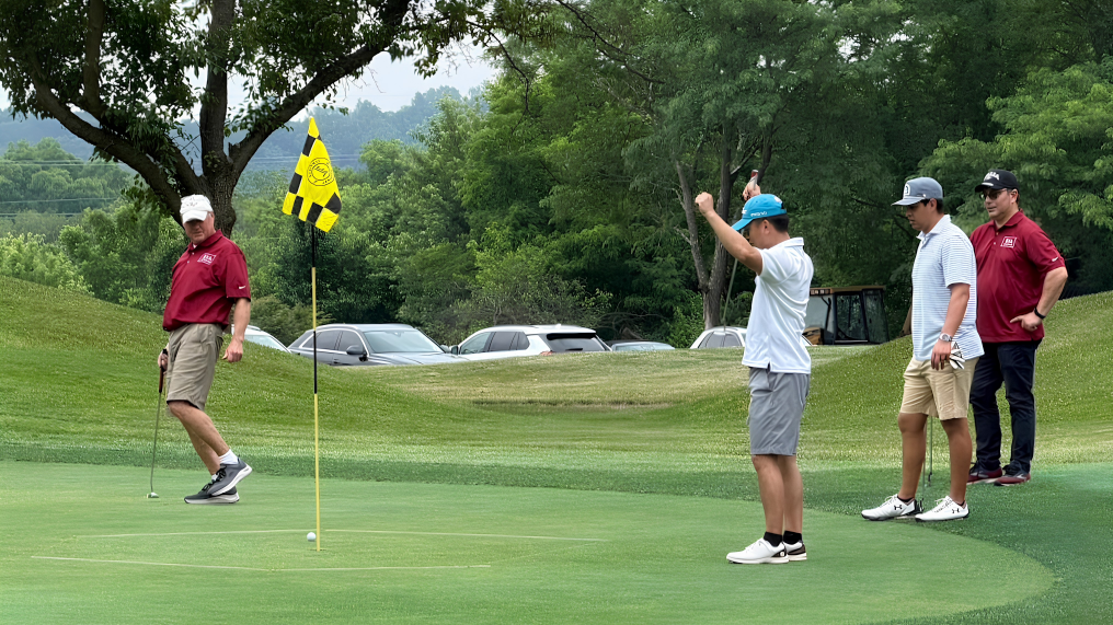 RVA Architecture team members volunteering at the Valley Forge Lodge 1776 Charity Golf Tournament at Linfield National Golf Club.